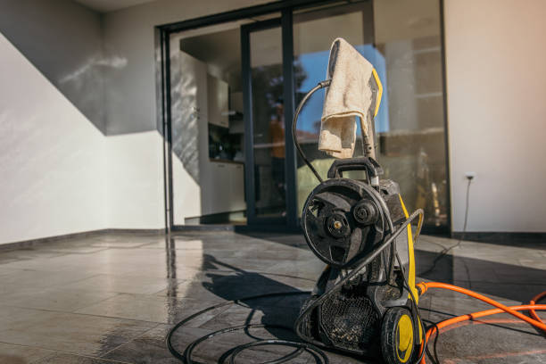 Best Animal Enclosure Cleaning  in Cameron Park, TX